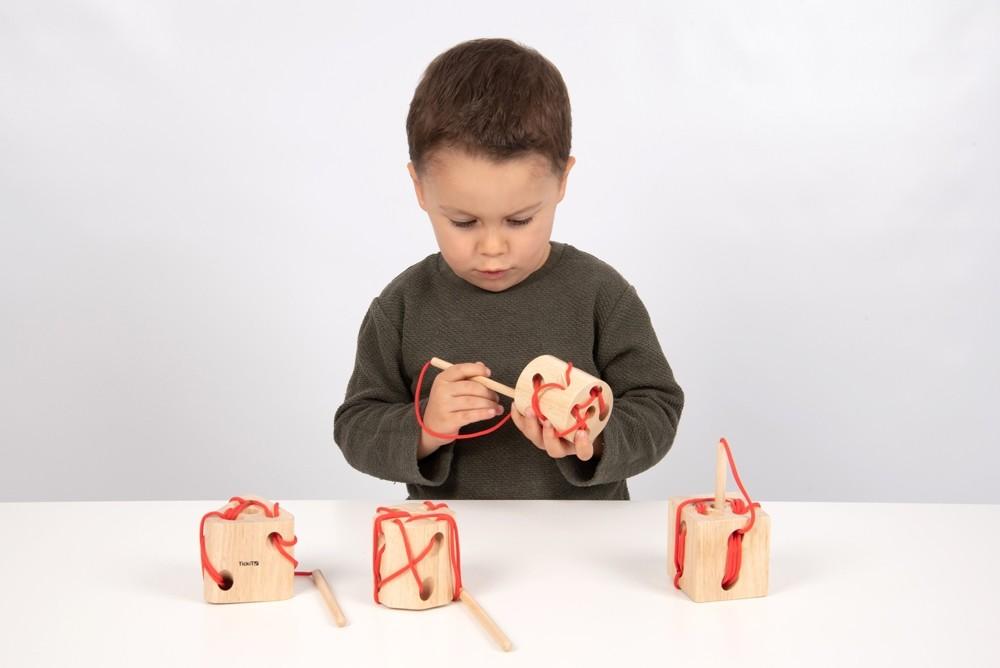Wooden Lacing Shapes - Pk4 - Daily Mind